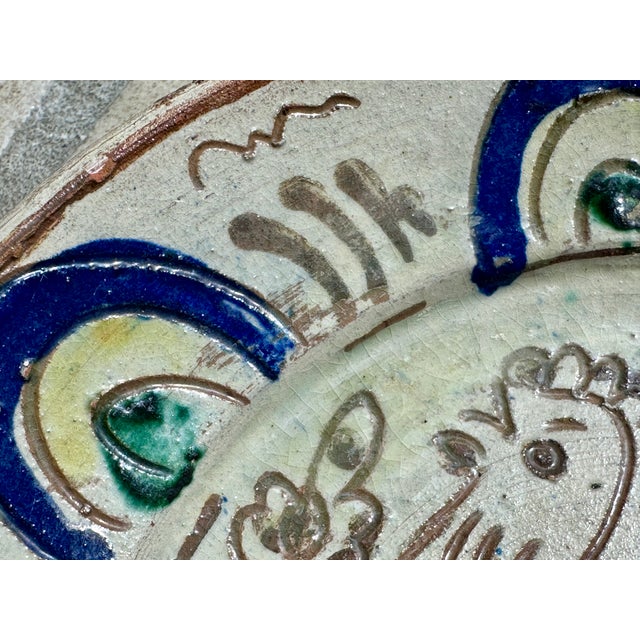 Hand-Painted Hutsul Wall Plates with Rooster Motif, Romania, 1950s, Set of 2 For Sale - Image 9 of 13