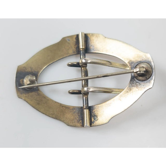 Early 20th Century Pink Guilloche Enamel and Gilt Sterling Silver Belt Buckle Pin For Sale In New York - Image 6 of 8