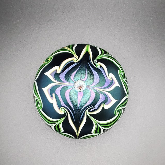 Orient & Flume Signed Flower Shield Art Glass Paperweight 1979 Iridescent Blue For Sale - Image 4 of 18