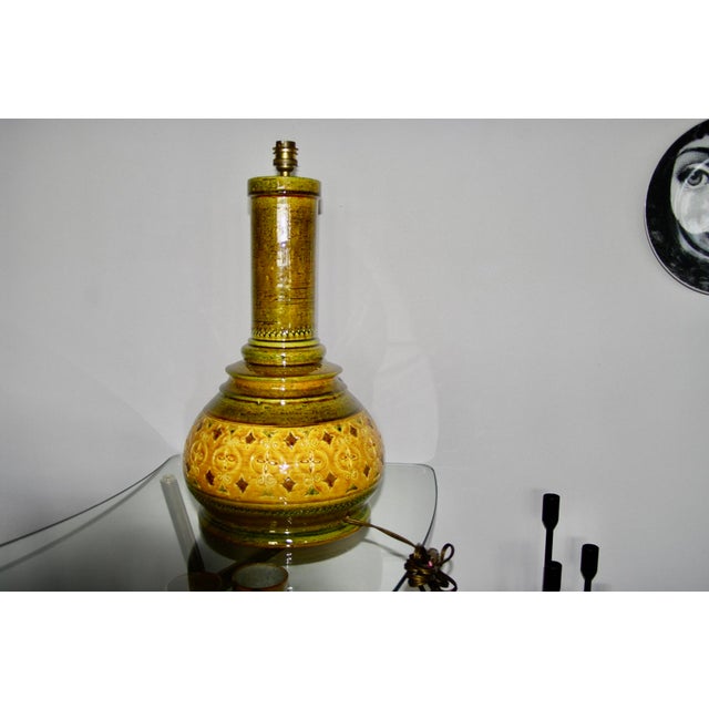 Mid-Century Modern Large Ceramic Lamp by Aldo Londi for Bitossi, 1960 For Sale - Image 3 of 6