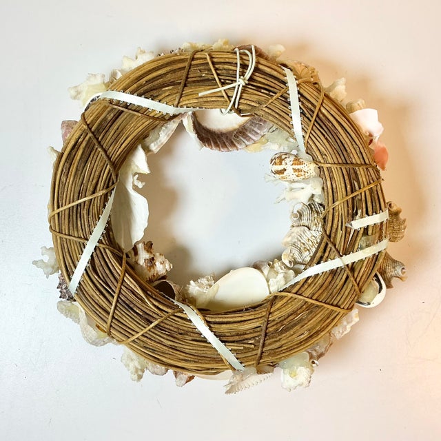 Vintage 1980s Coastal Boho Chic Seashell Encrusted Wreath. For Sale - Image 12 of 13