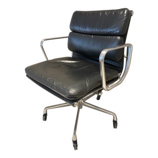 Charles Eames for Herman Miller Leather Soft Pad Swivel Chair For Sale