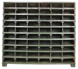 Wood Workshop Furniture with 60 Lockers