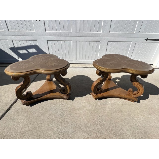 French Mid 20th Century Vintage Lane Furniture French Louis XVI Three Sided Fleur De Lis Gilded Stone Top Side Tables - a Pair For Sale - Image 3 of 13