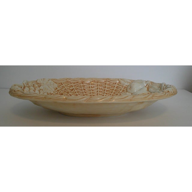 Beige 1960s Italian Oval Platter Fruit Decor Basket Weave the Ceramics of Bassano Del Grappa For Sale - Image 8 of 9