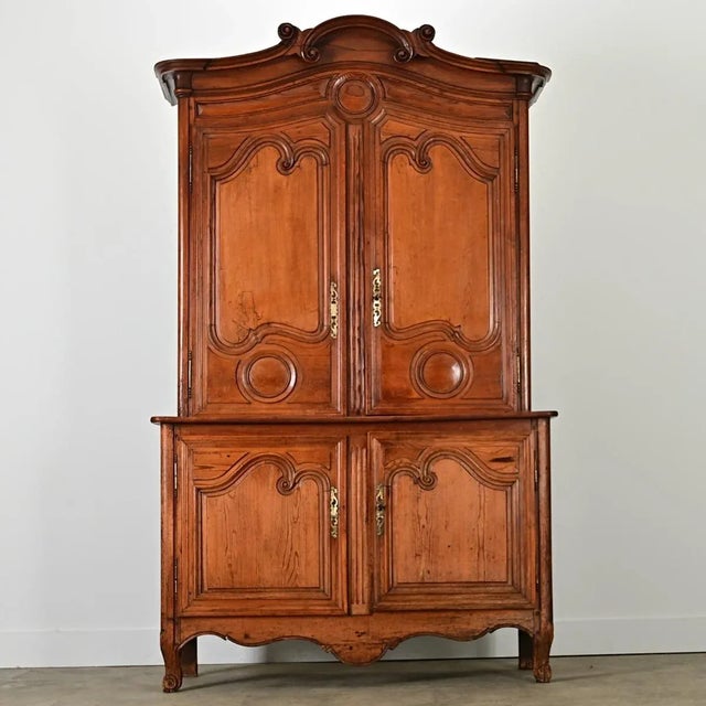 18th Century French 18th Century Pine Louis XV Buffet a Deux Corps For Sale - Image 5 of 11
