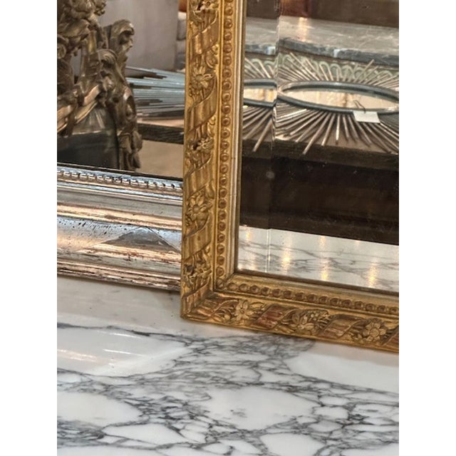 19th Century Louis XVI Carved and Giltwood Mirror For Sale - Image 5 of 7