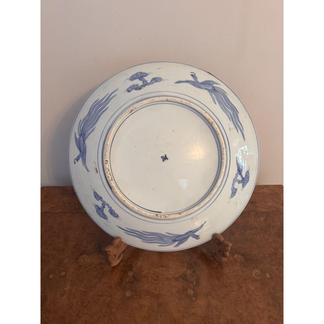 Antique Japanese Imari Charger, 1900 For Sale - Image 4 of 5