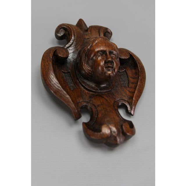 French Hand-Carved Oak Wood Wall Plaque with Cherubs Head, 1900s For Sale - Image 4 of 18