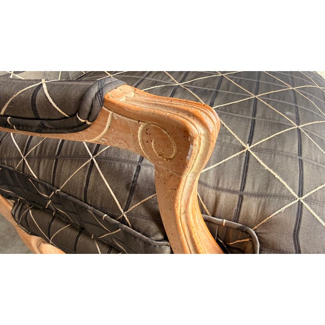 Vintage Louis XV Style Carved Wood Bergère Chair in Black & Cream Geometric Fabric For Sale - Image 12 of 16