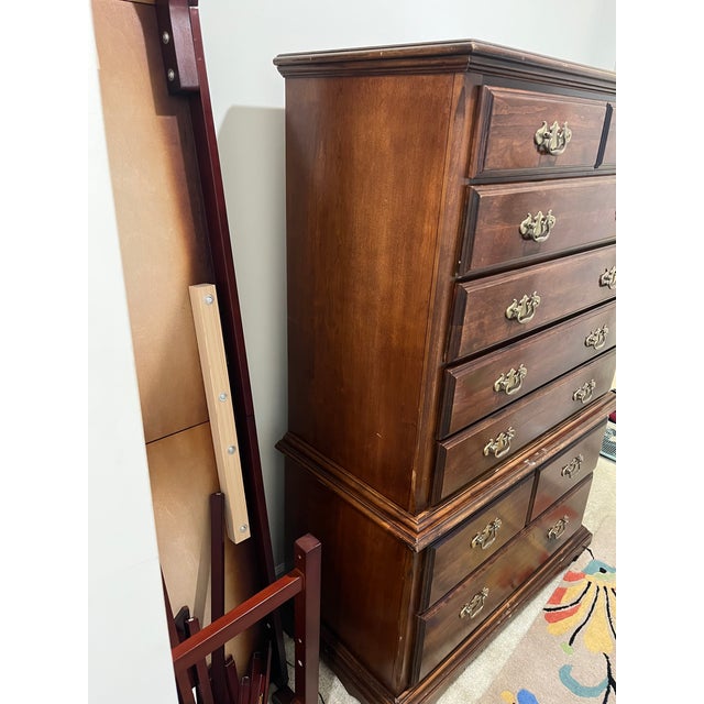 Absolutely beautiful and high quality solid wood chest of drawers. I purchased this item just a few years ago from an...