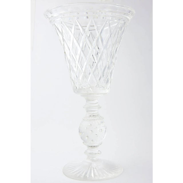 Transparent Mid-Century Modern Cut-Glass Chalice Shaped Pairpoint Vase For Sale - Image 8 of 9