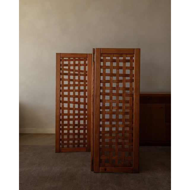 Mid-Century Modern Vintage Wooden Room Divider or Folding Screen in Lattice Weave, 1970s For Sale - Image 3 of 16