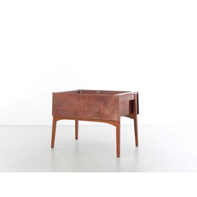 Mid-century modern scandinavian planter in copper year 1960s condition excellent vintage condition dimensions w 57 cm. D...