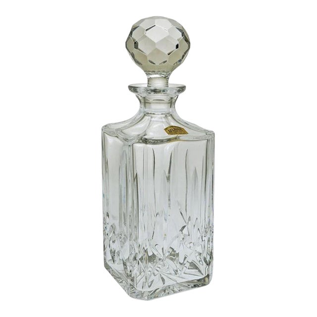 Late 20th Century NWT Whisky Decanter Atlantis Crystal Miguel Pattern Vista Alegre Barware (Mint Condition, Label Intact) For Sale