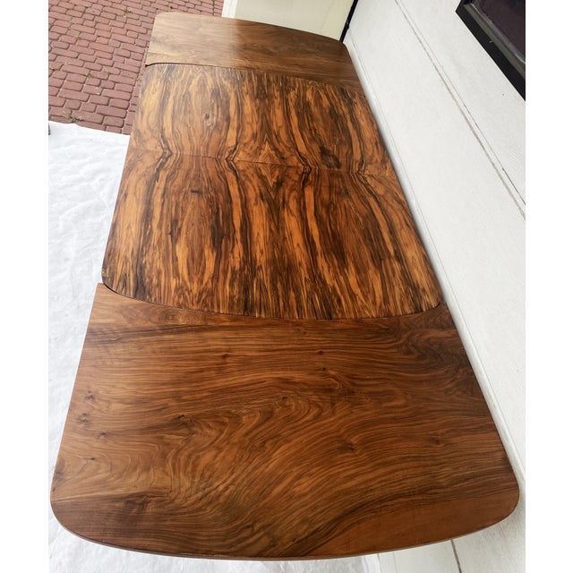 Art Deco Extendable Table in Figured Walnut, 1920s For Sale - Image 14 of 18