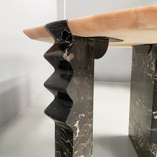 Italian Modern Wall Console or Desk in Black Marquina and Pink Portogallo Marble, 1980s For Sale - Image 11 of 18