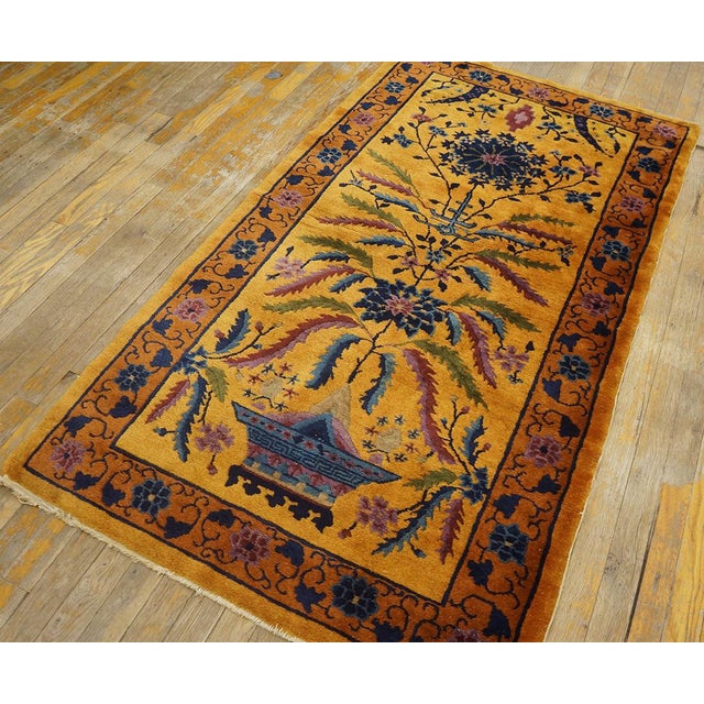 1920s Chinese Art Deco Carpet ( 3'' x 5'6'' - 92 x 167 ) Chinese - Art Deco As the name implies, pieces woven between the...