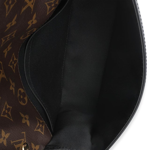 Monogram Canvas Black Vernis Cherrywood BB For Sale - Image 9 of 9