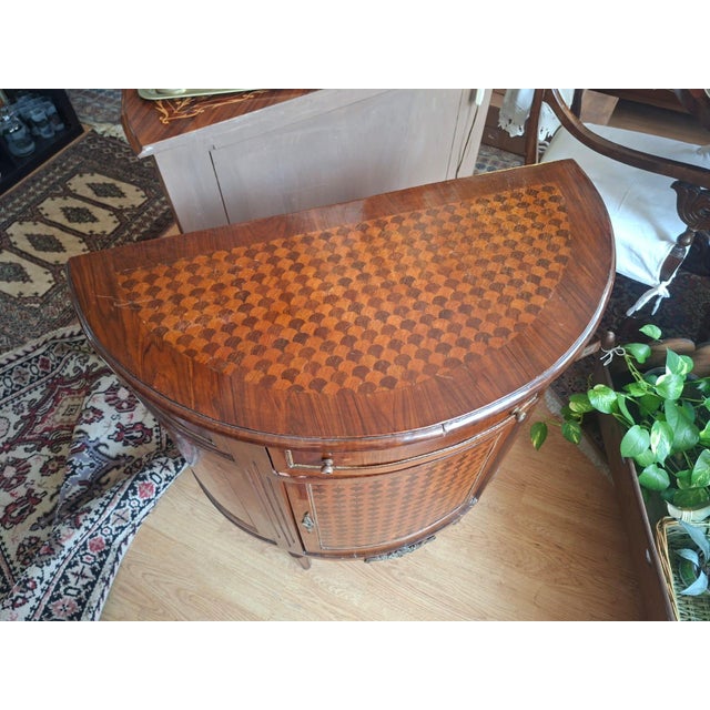 Italian Half-Moon Inlaid Cabinet with Bronze Friezes, 1960s For Sale - Image 17 of 18