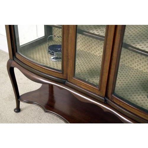 Brown Edwardian Display Cabinet in Mahogany, 1890s For Sale - Image 8 of 15