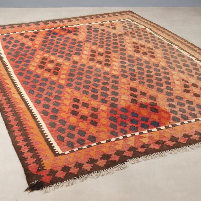 Middle Eastern Kilim Rug in Wool For Sale - Image 9 of 9