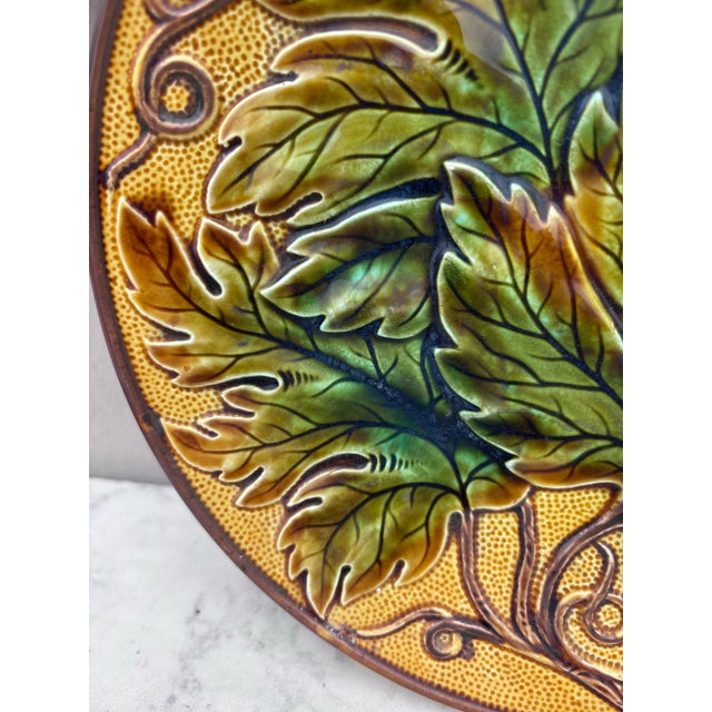 Large German Majolica Leaf Plate, Circa 1900 For Sale - Image 4 of 5