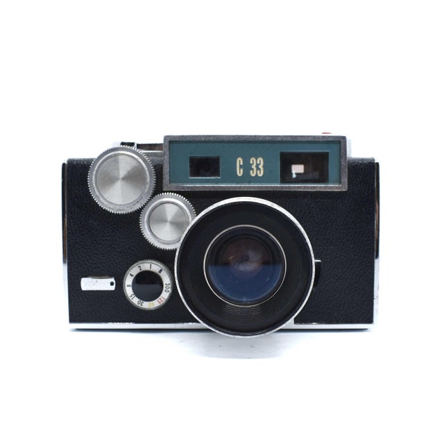 Add a layer of mid-century industrial charm to your interior styling with this vintage Argus C33 rangefinder camera. Known...