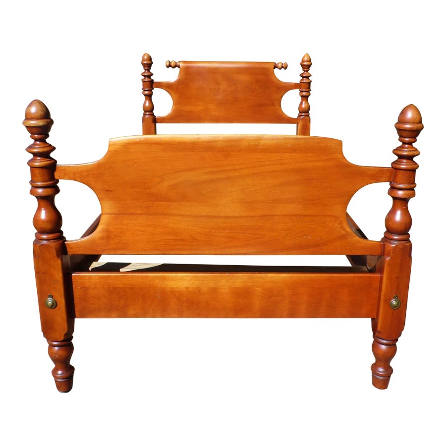 Vintage Solid Rock Maple Cushman Colonial Creations Twin Single