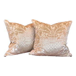 Pair of Italian Shaved Velvet Custom Luxury Beige Pearl Decorative Pillows For Sale