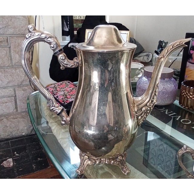 This was a four piece set I do have the tea kettle and sugar bowl.