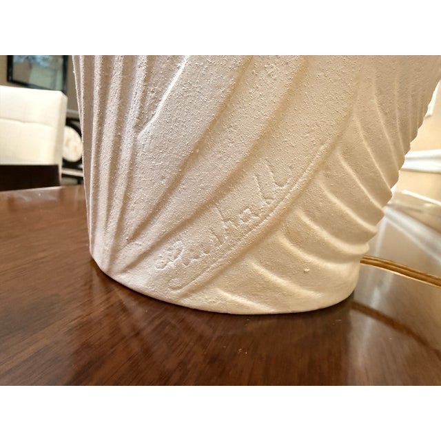 1970s Dayle Rushall Palm Beach Plaster-Style Ceramic Heron Table Lamp For Sale - Image 10 of 12