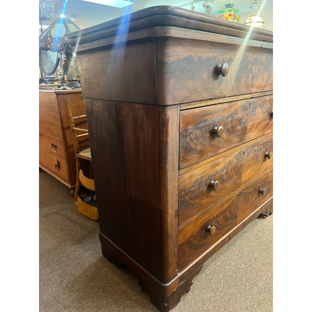 19th Century Flamed Mahogany Large Chest of Drawers For Sale - Image 10 of 11