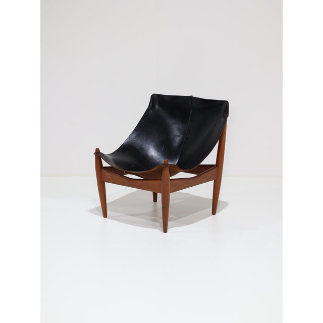 Vintage 272 Lounge Chair in Black Leather and Teak by Illum Wikkelsø, Denmark, 1960s For Sale - Image 17 of 17