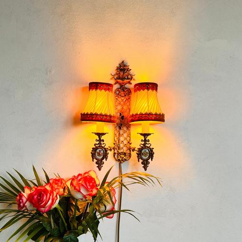 Vintage Rococo Wall Sconce For Sale - Image 4 of 11
