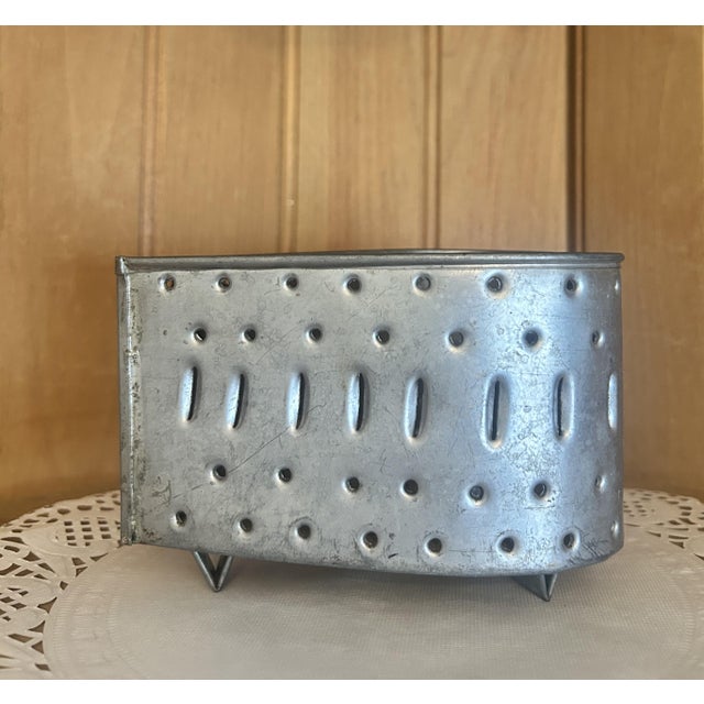 Antique Tin Heart Cheese Mold Strainer Folk Art Primitive Footed Kitchen Wall Decor For Sale - Image 4 of 7