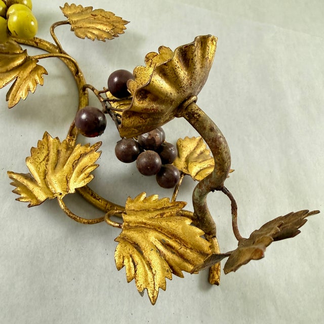 Italian Gold Leaf Tole Peinte Grape Vine Candle Sconce For Sale - Image 15 of 16