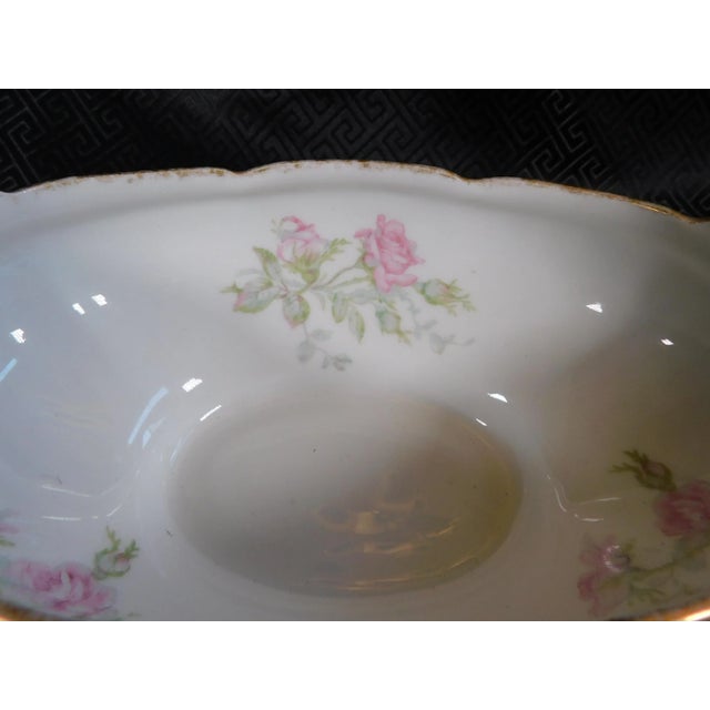 Traditional 1960s Haviland Gerard, Dufraisseix & Abbot Gravy Boat and Underplate For Sale - Image 3 of 8