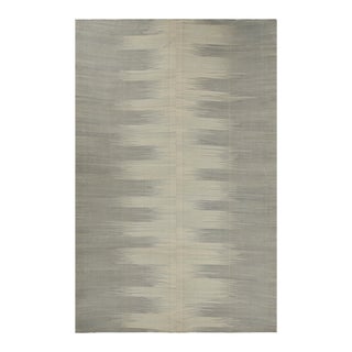 Rug & Kilim’s Oversized Contemporary Kilim in Gray With Geometric Patterns For Sale