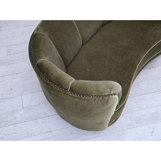 Wood Danish 2-Seater Banana Sofa in Green Furniture Velour and Oak Wood Legs, 1970s For Sale - Image 7 of 18
