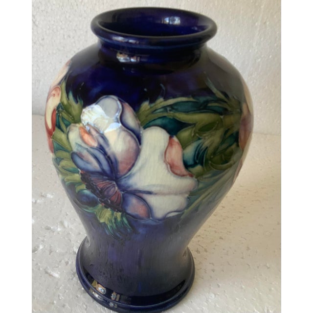 Vintage Moorcroft Pottery Vase “Anemone” Pattern For Sale - Image 10 of 11