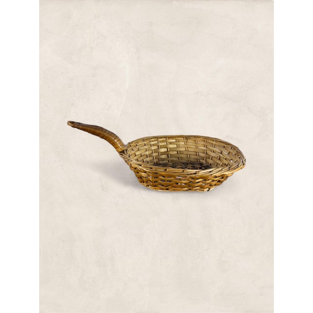 Mid-Century Modern Vintage English Skillet-Shaped Bread Basket For Sale - Image 3 of 6