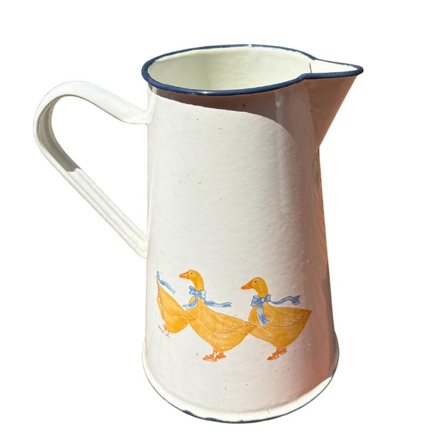 White Large French Enamelware Pitcher and Milk Can with Geese Décor, 1950s, Set of 2 For Sale - Image 8 of 10