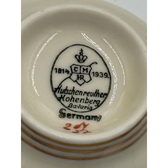 Early 1900s Hutschenreuther Porcelain China Margarete Germany Us Zone Dinnerware Set- 141 Pieces For Sale In Aspen - Image 6 of 17