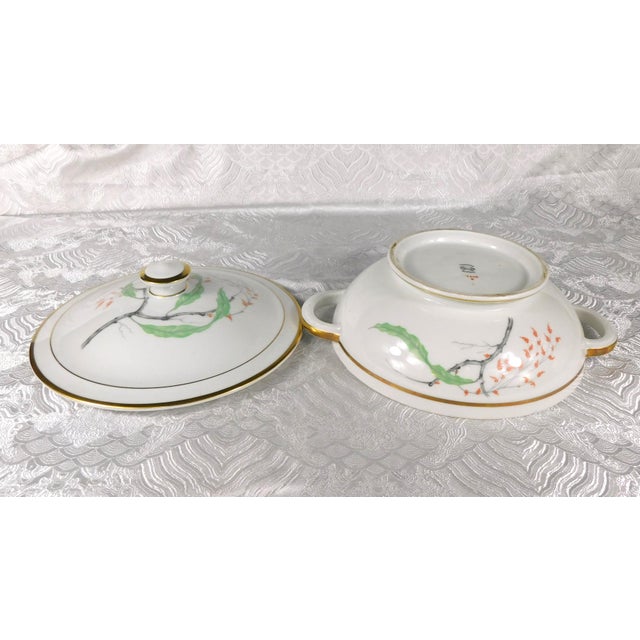 1960s Thomas Covered Casserole Dish For Sale - Image 4 of 7