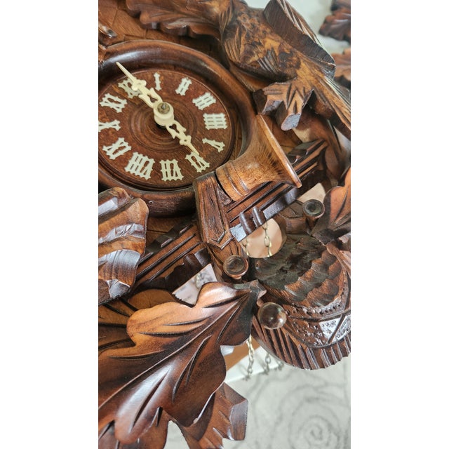 Vintage German Black Forest Hunting Lodge Cuckoo Clock With Deer, Rifles & Oak Leaves For Sale - Image 11 of 16