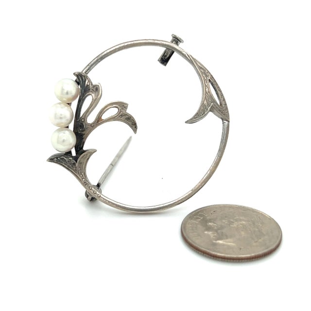 1990s Mikimoto Estate Akoya Pearl Brooch Pin Sterling Silver For Sale - Image 9 of 11