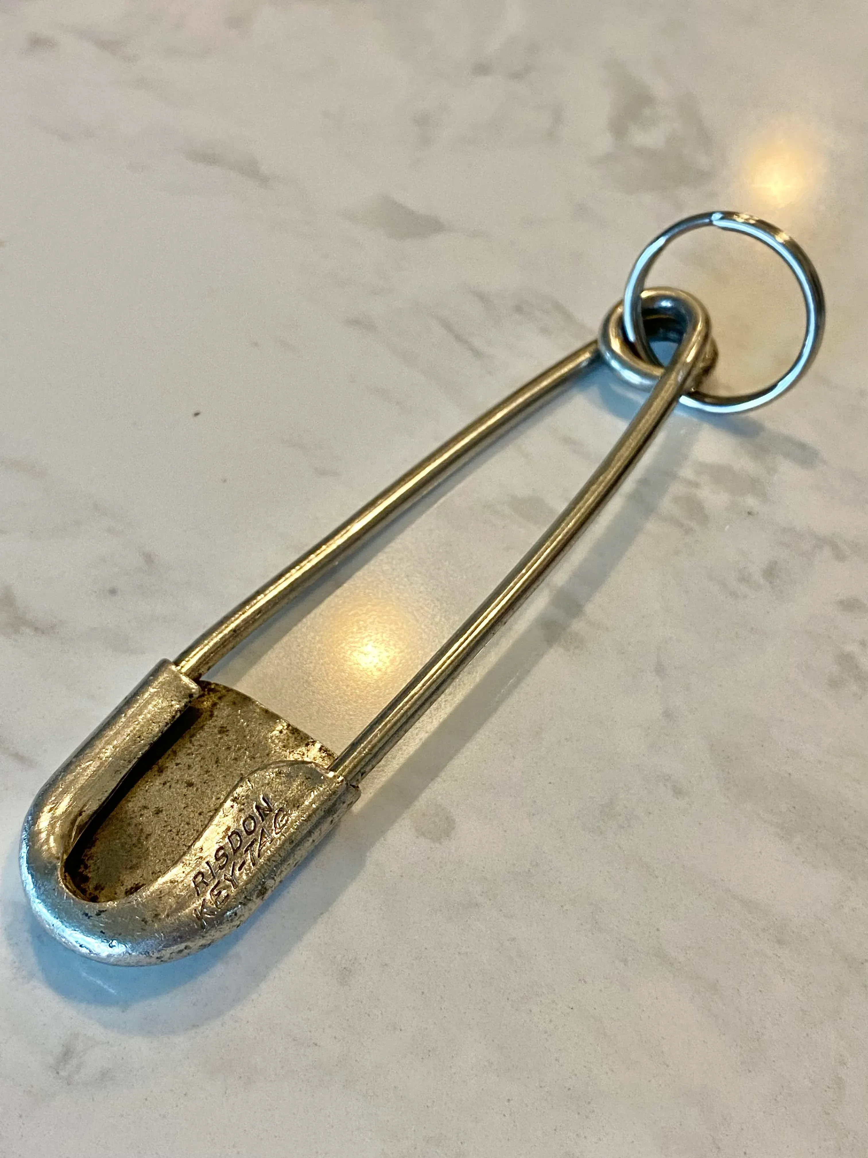 navajo-old-pawn-safety-pin-key