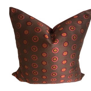 Contemporary Schumacher Pinwheel Silk Pillow With 90/10 Down Insert For Sale