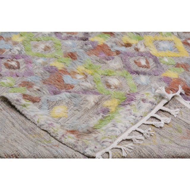 1990s Moroccan Hand Knotted Azilal Rug With Soft Texture,6'X8'5" For Sale In New York - Image 6 of 7